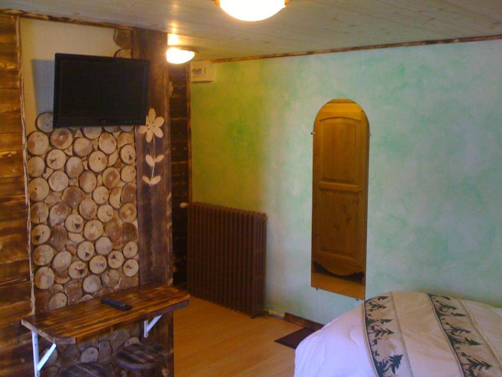 Hotel La Marmotte Gerardmer Ruang foto